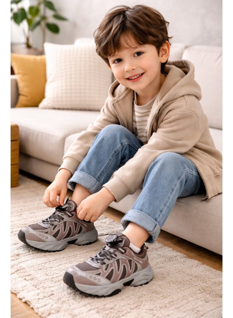 حذاء سنيكرز خفيف للأطفال بإغلاق بعجلة دوران ونعل مطاطي مانع للانزلاق